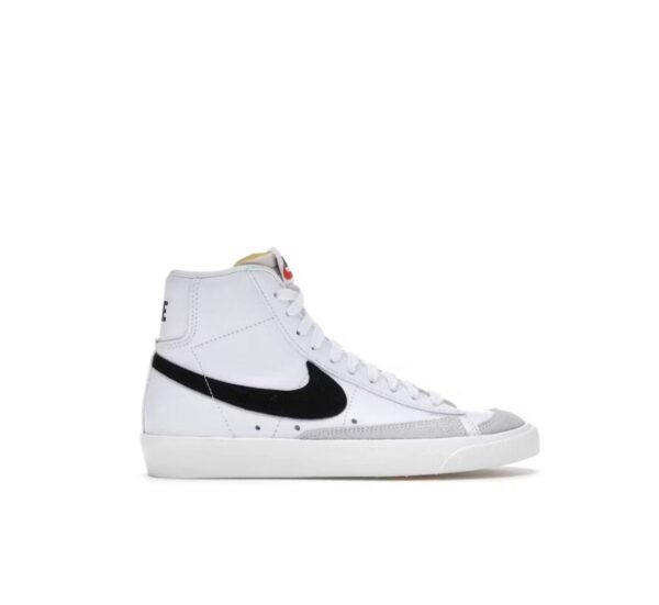 Nike Blazer Mid '77