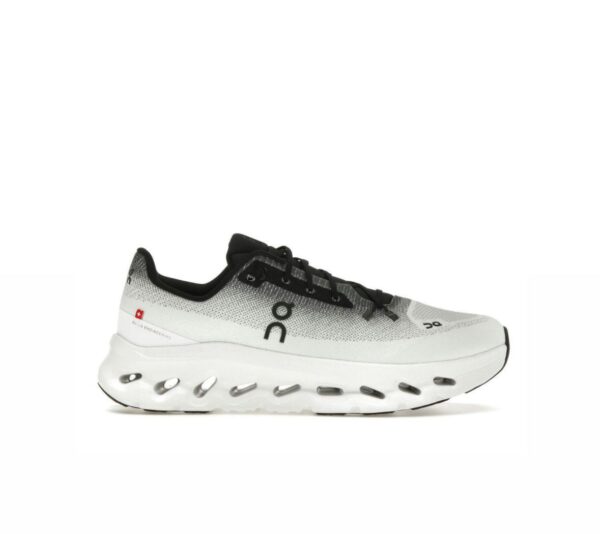 On Cloudtilt Sneakers White Black