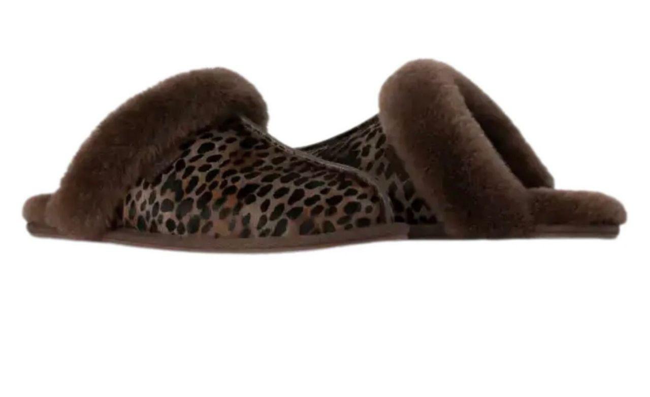 UGG Scuffette Slipper - Caspian - Image 3