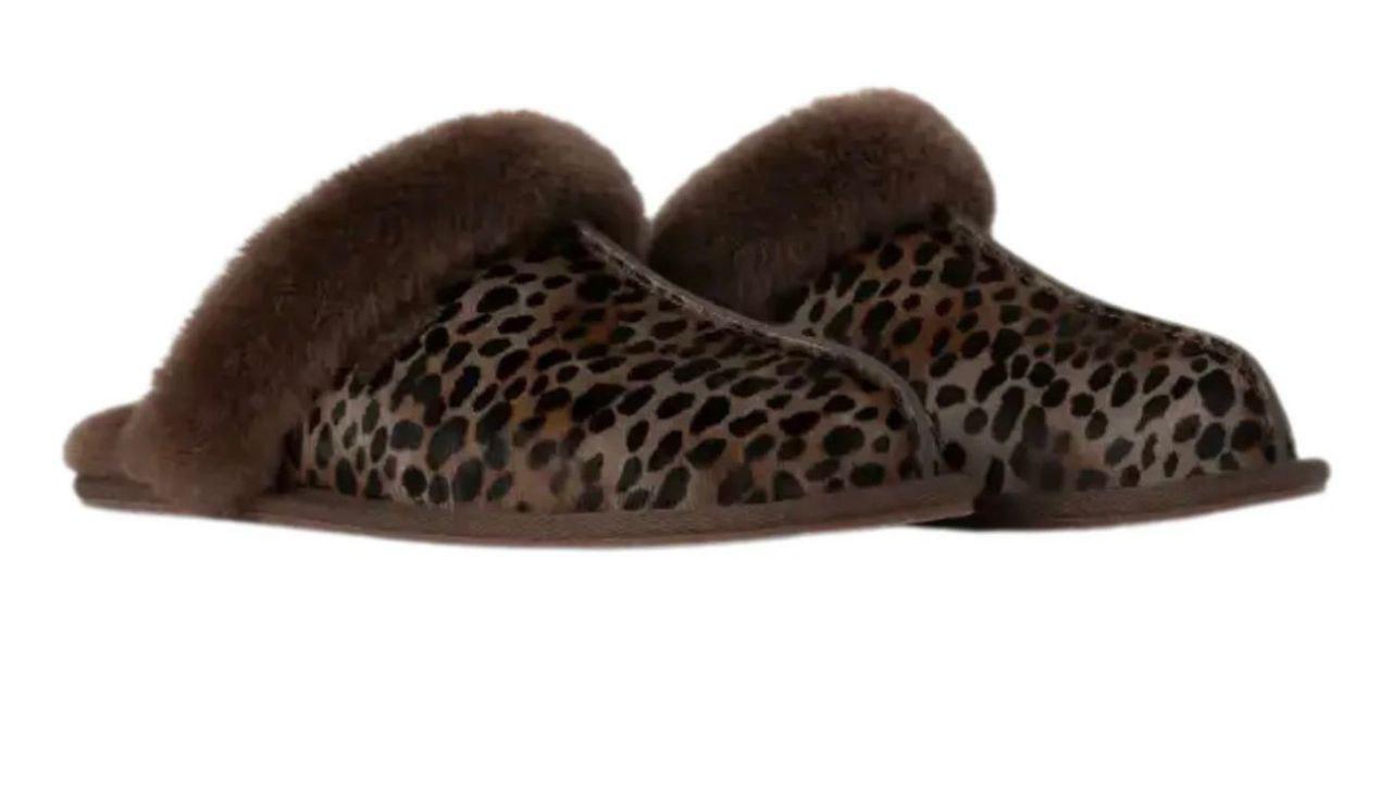 UGG Scuffette Slipper - Caspian - Image 2